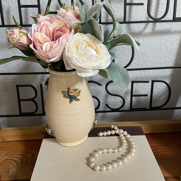 Ilsa Italian Potery Flower Vase - Picture 9 of 12